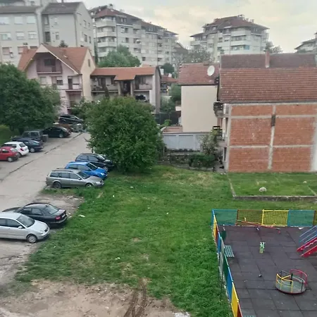 Lenka Gold App アパート *